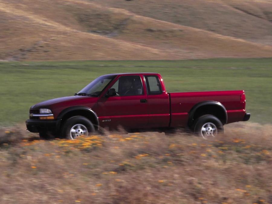  Chevrolet S-10 ZR2 Extended Cab 1998 года  (фото 11 из 15)